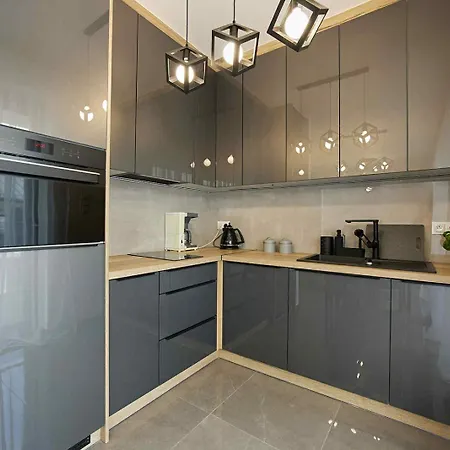 Skalista Ostoja Beskidy 3 *