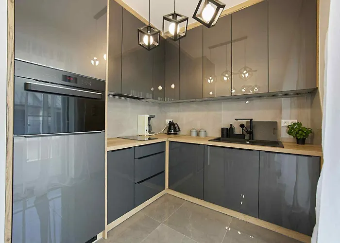 Skalista Ostoja Beskidy 3 *